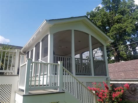 Screened In Porch With Curved Trim Home Improvement Contractors