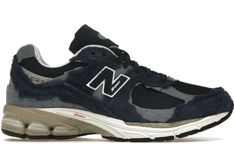 New Balance 2002r Protection Pack Coloris Bleu Marinegris Homme