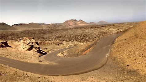 Lanzarote Wyspa Wulkan W Wulkaniczna Wyspa Lanzarote Kryje Wiele