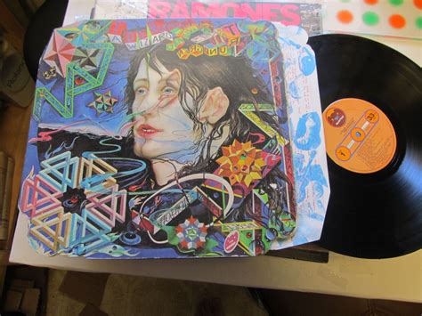 TODD RUNDGREN A Wizard True Star LP 73 1st W STERLING RL Stamp Etch