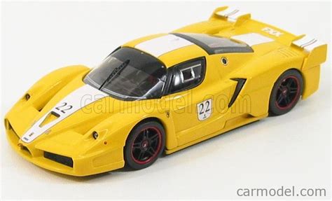 MATTEL HOT WHEELS N Echelle FERRARI FXX N YELLOW WHITE