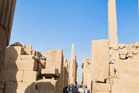 Obeliscos De Hatshepsut En El Templo De Karnak Foto Editorial Imagen