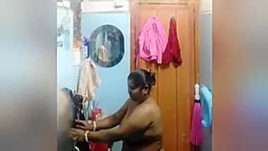 Exclusive Big Boob Desi Bhabhi Bathing Video Record By Hidden Cam Indian Porn Tube Video