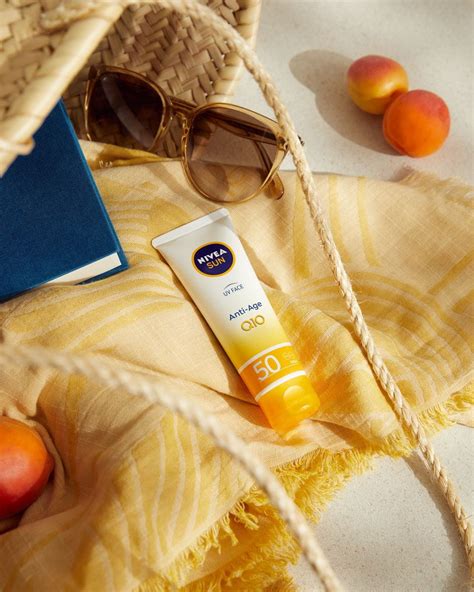 Protección Facial Q10 Antimanchas Antiedad FP50 NIVEA SUN