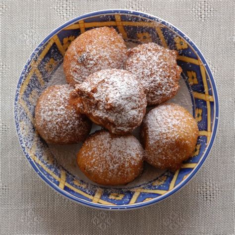 Recette Beignets Aux Pommes Et Aux Amandes Marie Claire