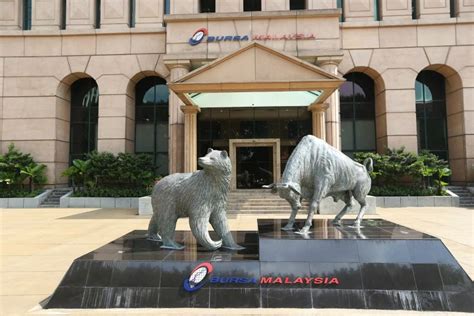 Bursa Malaysia Stages Rebound To End The Week On Positive Note Focus