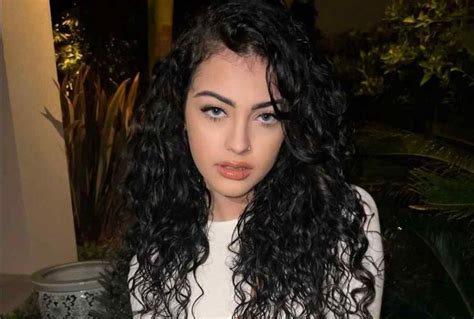 Malu Trevejo Net Worth Income Salary Career Bio Easy