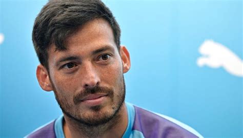 David Silva hædrer dansk boldgeni Laudrup var mit idol BT Fodbold