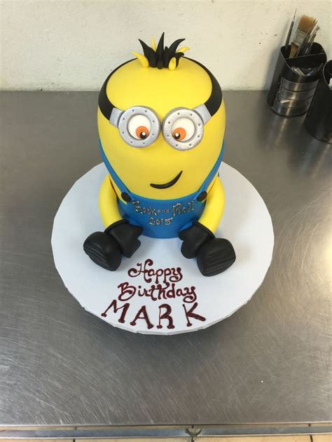 Minion Birthday Cake