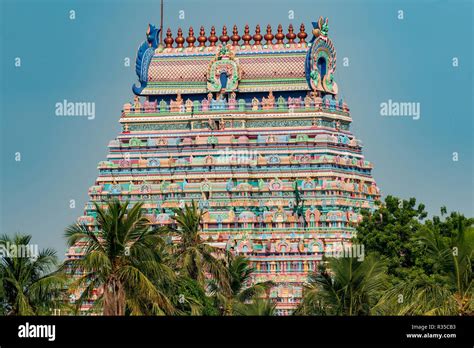 gopuram srirangam ranganathaswamy  res stock photography  images