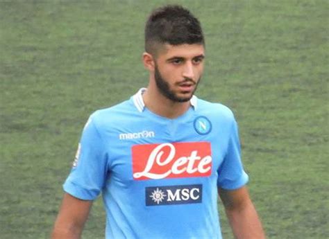 Foto Luperto Compie Anni Anni Gli Auguri Della Ssc Napoli