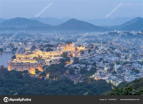 Night view of udaipur Stock Photo by ©richie0703 170480626