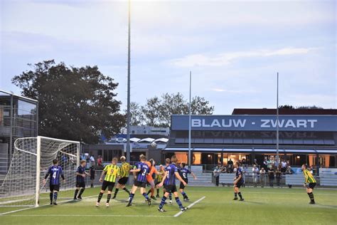 Henk Pieters Toernooi Blauw Zwart Kent Graaf Willem Ii Vac En Docos Als