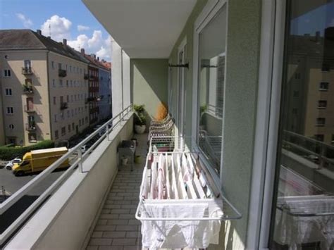 Ger Umige Zimmer Wohnung Mit Gro Em Balkon In N Rnberg N He