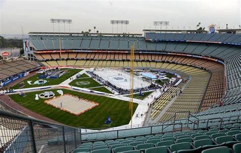 Images From The Outdoor Hockey Practice At Dodger Stadium The Globe