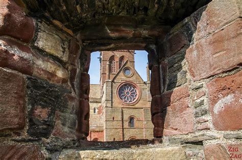 Kirkwall Cathedral St Magnus (Orkney) - Tips + Photos