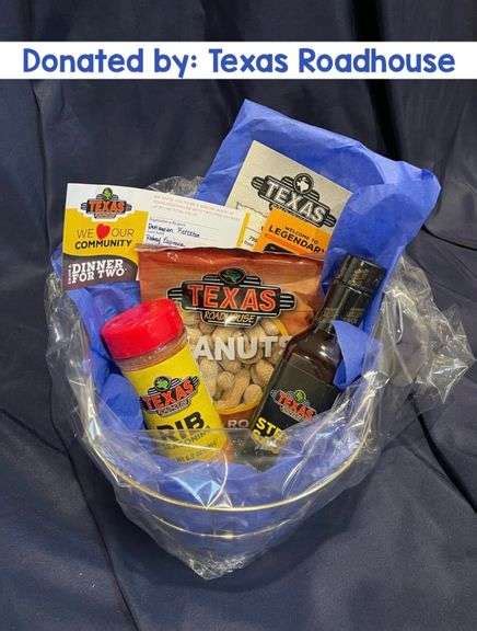 Texas Roadhouse T Basket Bundle With Dinner For 2 Free Entrees Up To