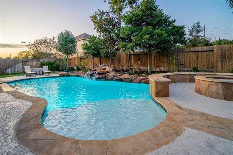 Custom Backyard Pool Spa Designs And Photos Backyard Oasis Inc