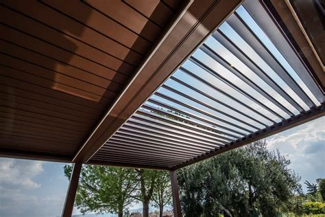 Pergola In Alluminio A Lamelle Orientabili R Pergoklima Bt Group