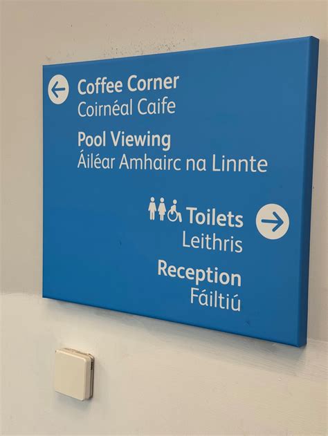 Protest organised against ‘forcing’ of Irish language signage at