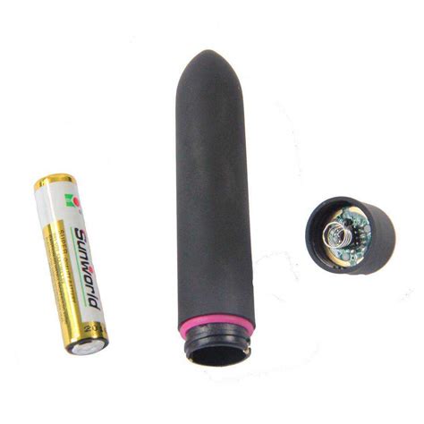 Hot Selling Cheap 10 Speeds Mini Bullet Vibrator With Battery Mini