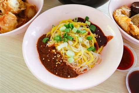 Red Sea Yong Tau Foo Homemade Ytf Fried Wantons With Laksa Springy