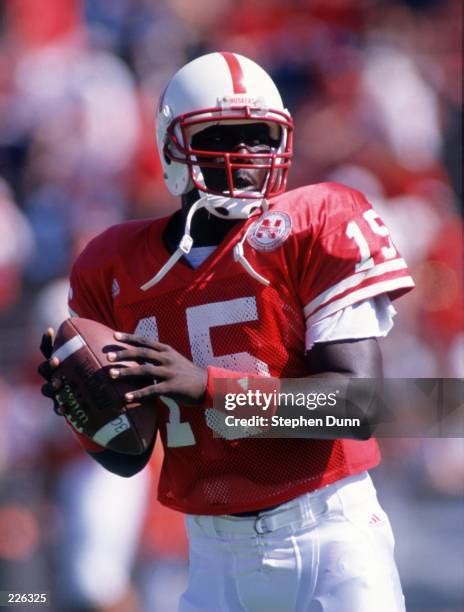 Nebraska Qb Tommie Frazier Photos And Premium High Res Pictures Getty