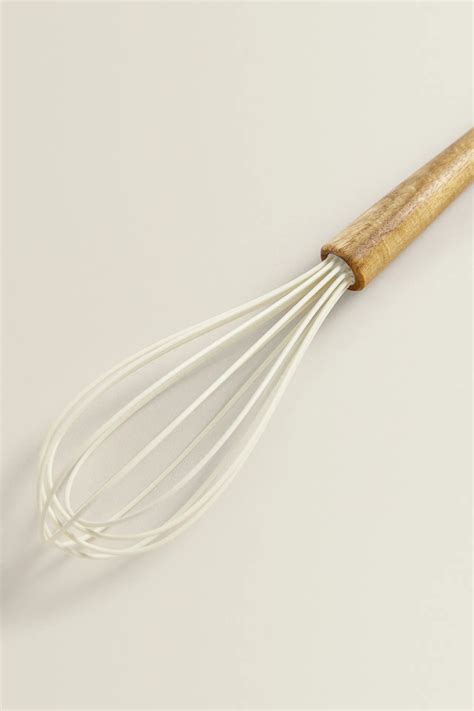 SILICONE AND WOODEN WHISK - Cream | ZARA United States Silicone Whisk, Lavaca, Whisks, Wooden ...