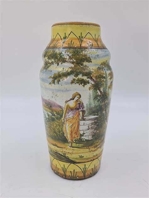 Sold Price Vase en faïence italienne dans le goût d Antonio Maria