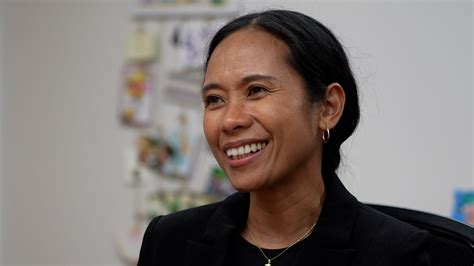 4J's new Superintendent Miriam Miralles Mickelson on the job