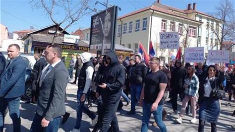 Po Eli Protesti Srba U Kosovskoj Mitrovici I Gra Anici Rosu Krenula Ka