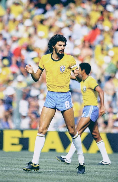 Greats Of The Game - Sócrates 1982 The great Brazilian...