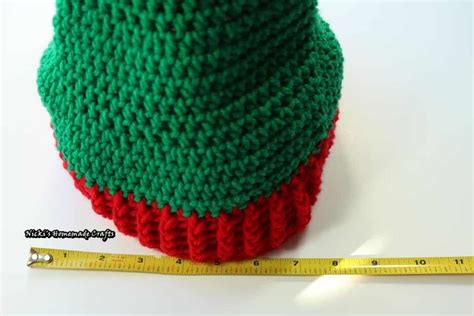 Fun Crochet Elf Hat with Pom-Pom - Free Crochet Pattern - Nicki's ...