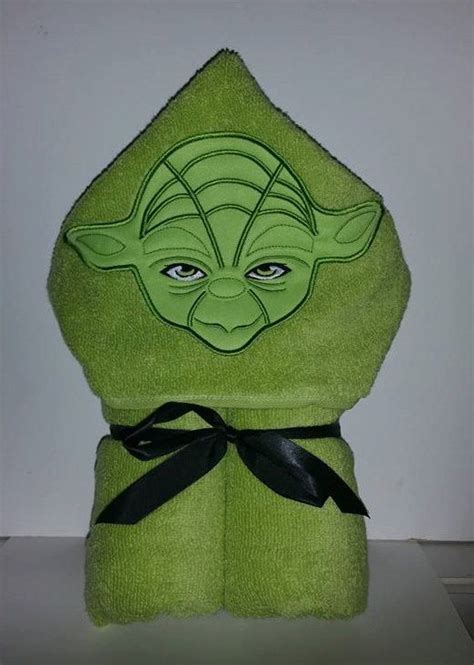 Yoda Hooded Bath Towel Etsy Hooded Bath Towels Toddler Christmas