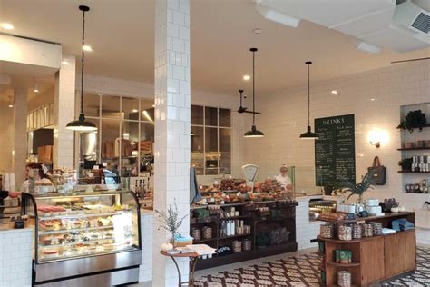 10 Must-Try Cozy Coffee Shops In Boston - Boston Uncovered