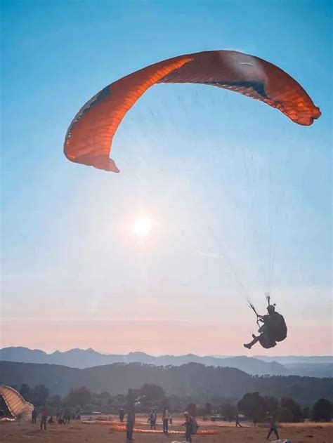 Bir Billing Himachal Pradesh Paragliding Beautiful Pics Pixaimages