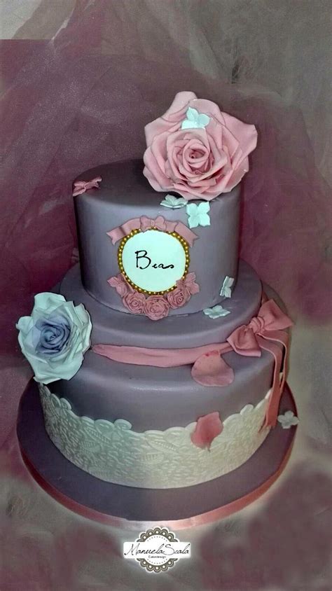 Bea Decorated Cake By Manuela Scala Cakesdecor