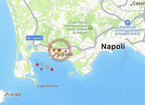 Doppia Scossa Di Terremoto E Boato A Pozzuoli Paura Anche A Napoli