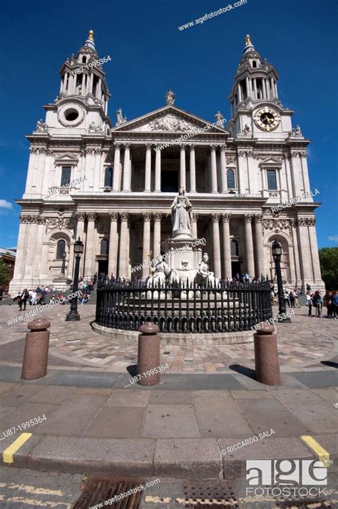 England London St Paul Cathedral Stock Photo Picture And Rights