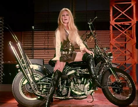 Brigitte Bardot On Harley Davidson Ubicaciondepersonas Cdmx Gob Mx