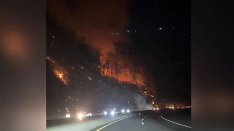 Black Bear Fire: I-40 North Carolina smoke, flames possible for days