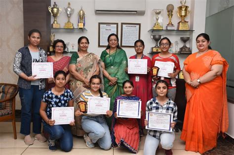 Kanya Maha Vidyalaya KMVites Bag Top Positions In Inter College Maths