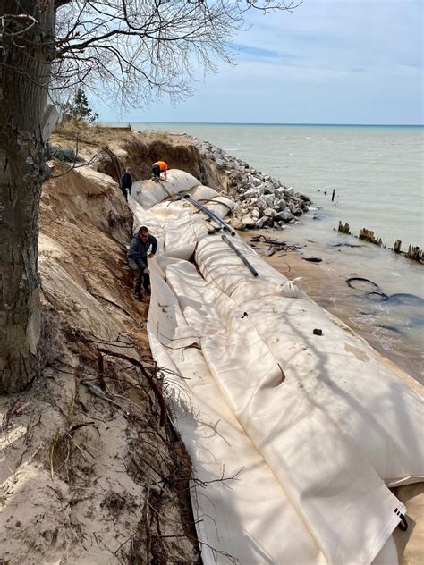 Geotextile Geotubes For Erosion Control 101 Superior Ground Cover