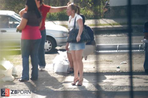 Voyeur At Bus Stop ZB Porn