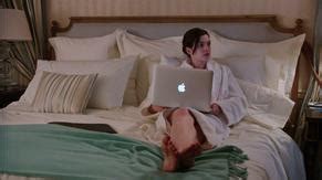 The Intern Nude Scenes Aznude