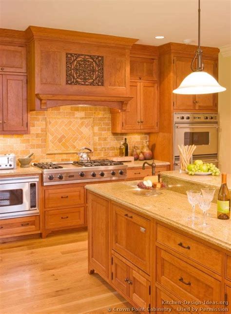 Kitchen Countertop Ideas With Honey Oak Cabinets