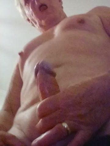 Cd Wanking Gay British Crossdresser Amateur Crossdresser Porn Video Xhamster