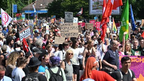 In Bildern So Protestieren Tausende Gegen Den Afd Parteitag Shz