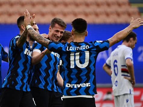 Serie A Inter Milan Celebrate Title With Record Th Consecutive Home