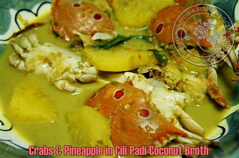 Homekreation Kitchen Corner Crabs Pineapple In Cili Padi Coconut